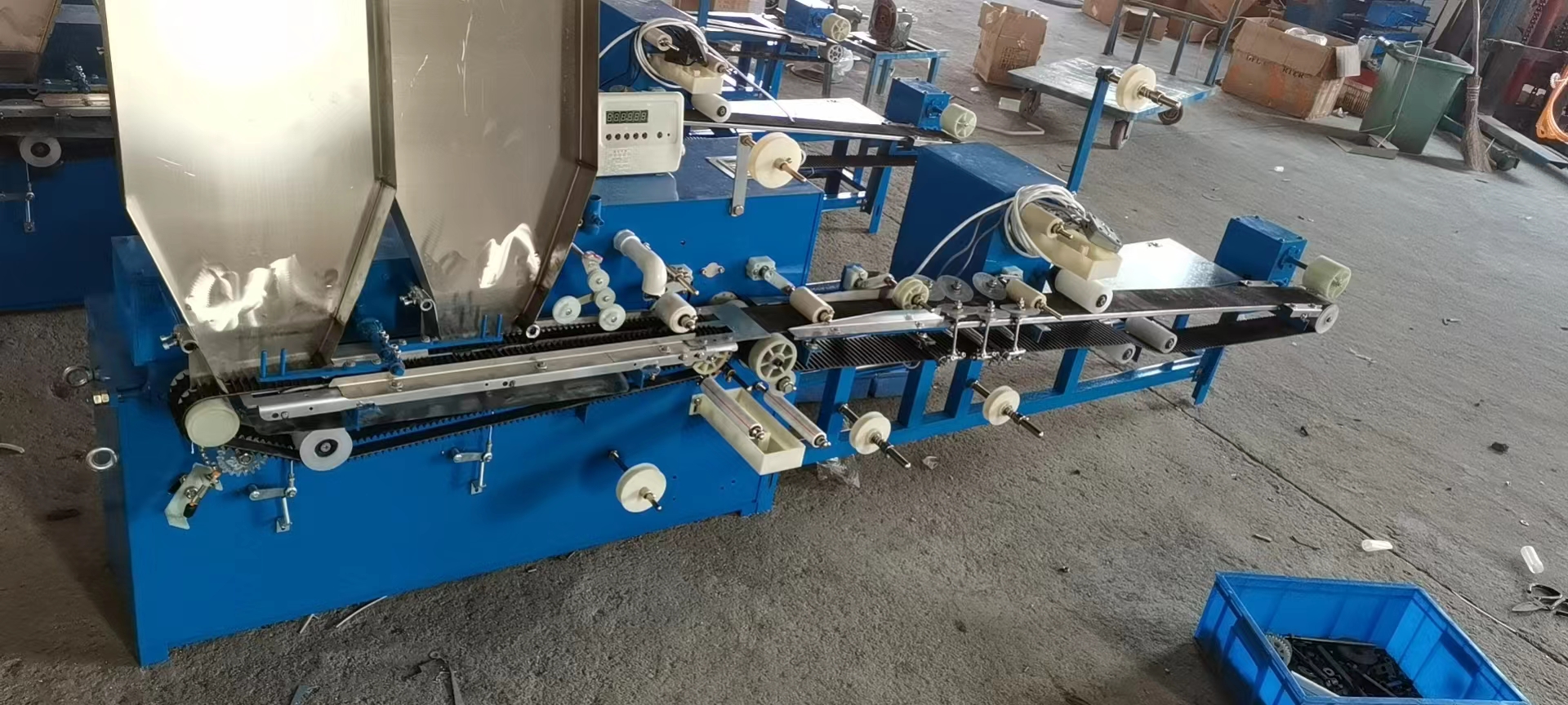 Firecrackers Glue Tape Knitting Machine